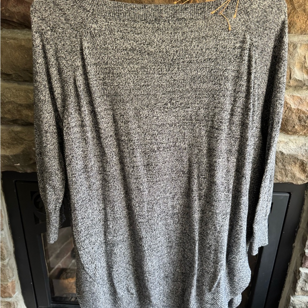 Sweater - Picture 3 of 3
